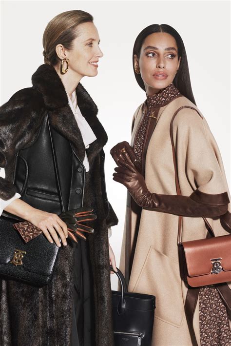 burberry friends and family sale|burberry store online.